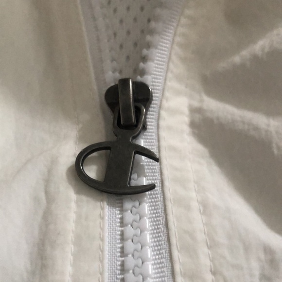 Champion Short Sleeve Quarter Zip Windbreaker Hoodie - Picture 6 of 8